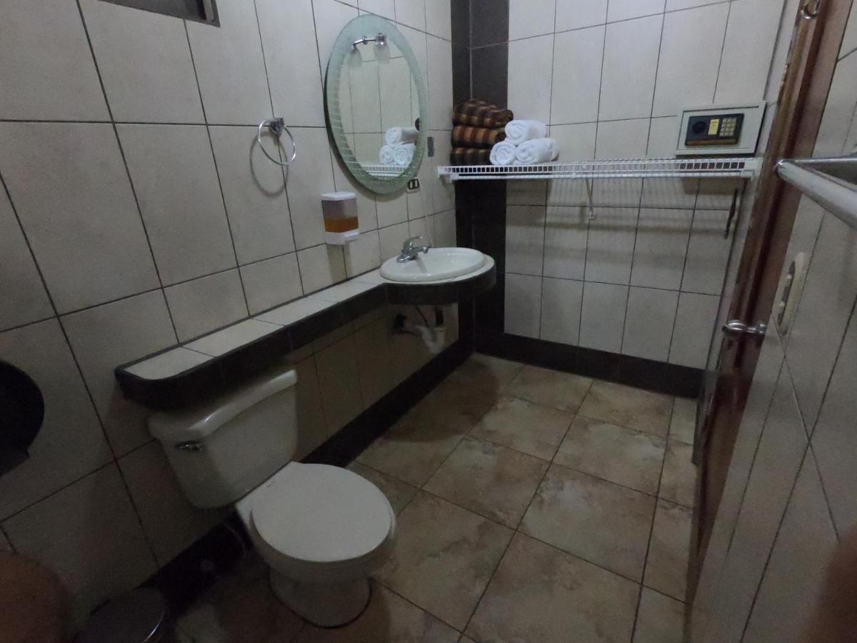 Cabinas Sueno Real San Rafael De Guatuso Exteriér fotografie